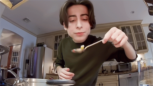 200516_Aidan_PenneMarinara.gif