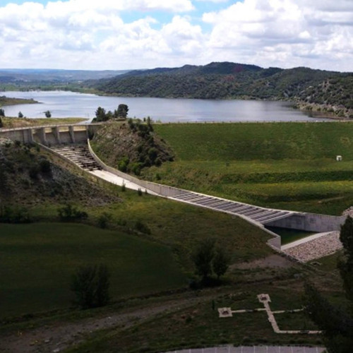 Lechago dam in Teruel, Spain is a 40 m high zoned earth & rockfill dam sitting on soft continental deltaic deposits. . A relatively narrow central clay core is stabilized by wide rockfill shoulders. Encardio-rite has supplied various instruments for the geotechnical monitoring of this project.