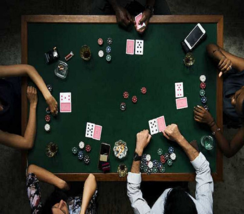 Poker hay còn được biết đến với cái tên là Xì tố, là một game bài đổi thưởng có trong hệ thống game Casino cực kỳ nổi tiếng trên thế giới. Tương tự với các game bài khác, Poker cũng sử dụng bộ bài Tây 52 lá nhằm tiến hành ván chơi.Ở lượt đầu tiên, mỗi người chơi sẽ được chia cho những lá bài riêng và có nhiệm vụ giữ kín, không được tiết lộ cho bất kỳ ai khác. 
Nguồn bài viết: https://tinycat99.info/thuat-ngu-trong-poker/
#tinycat99 #nha_cai_tinycat99 #nha_cai #casino #thuatngutrongpoker