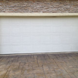 Traditional-Steel-Garage-Doors-2