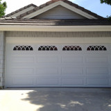 Traditional-Steel-Garage-Doors-4