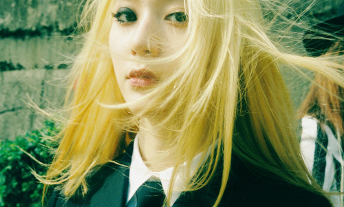 fx krystal red light teaser pictures (3)